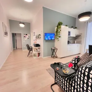 Archivio 32 Neapolitan Appartement