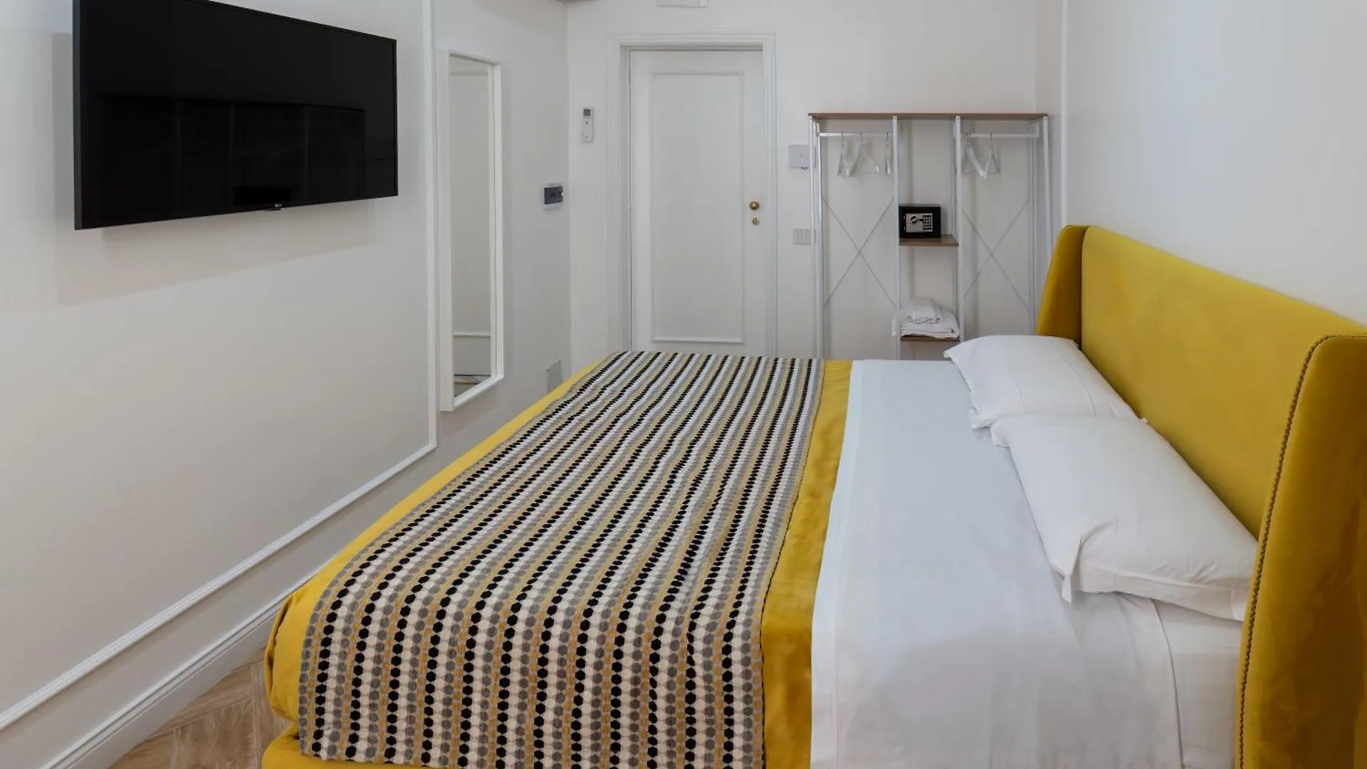 Hotel Garibaldi 125 à Naples Italie